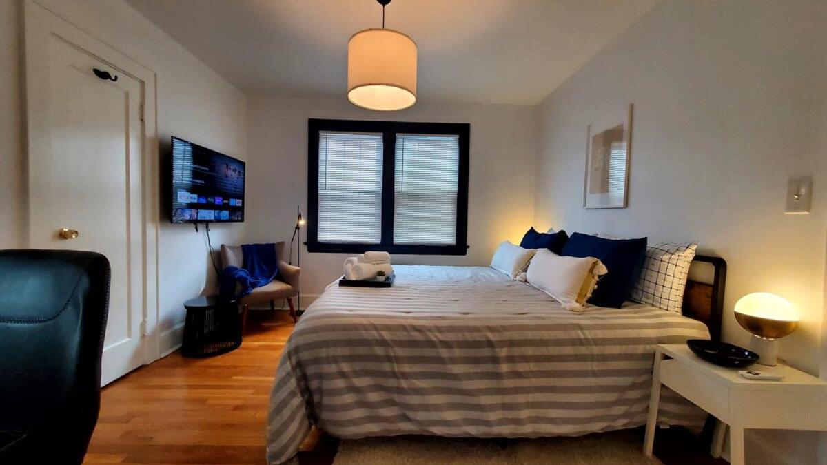 Ferienwohnung The Blue Sapphire 2Br 2 King Beds & Ample Backyard Bridgeport Exterior foto