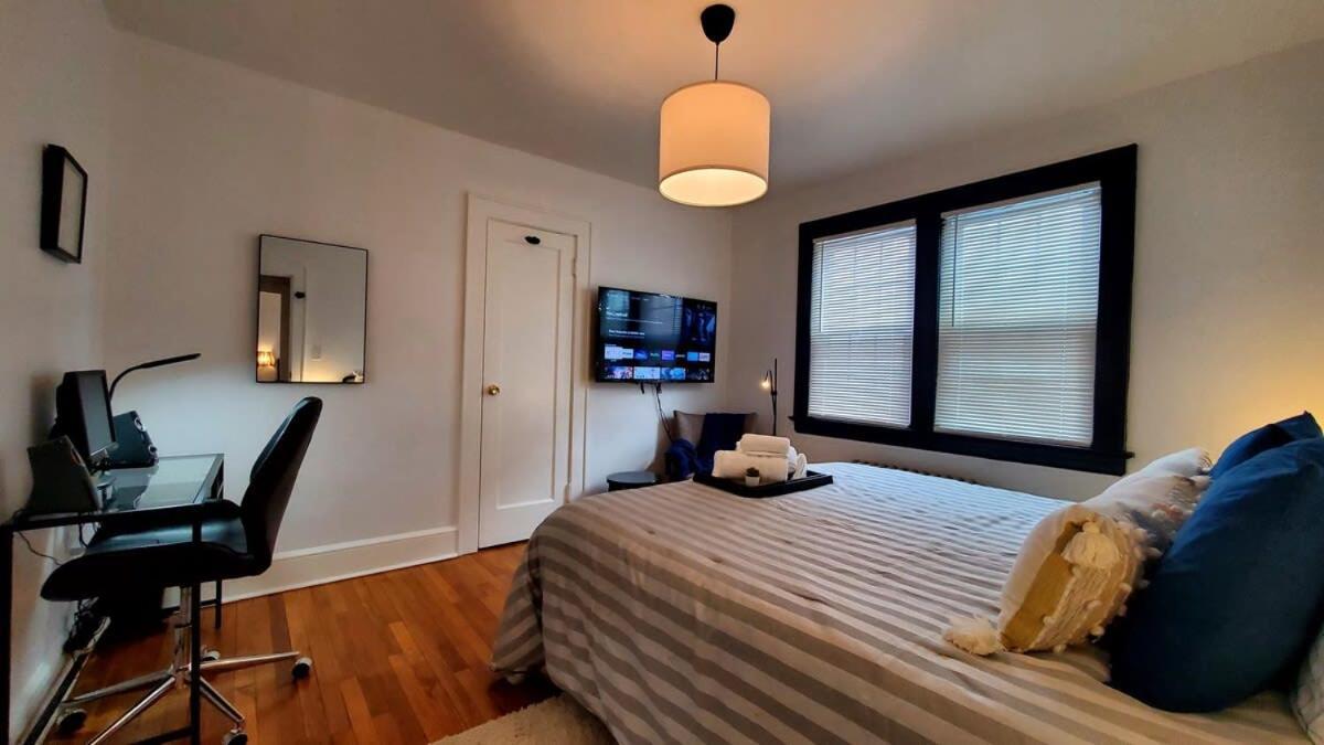 Ferienwohnung The Blue Sapphire 2Br 2 King Beds & Ample Backyard Bridgeport Exterior foto