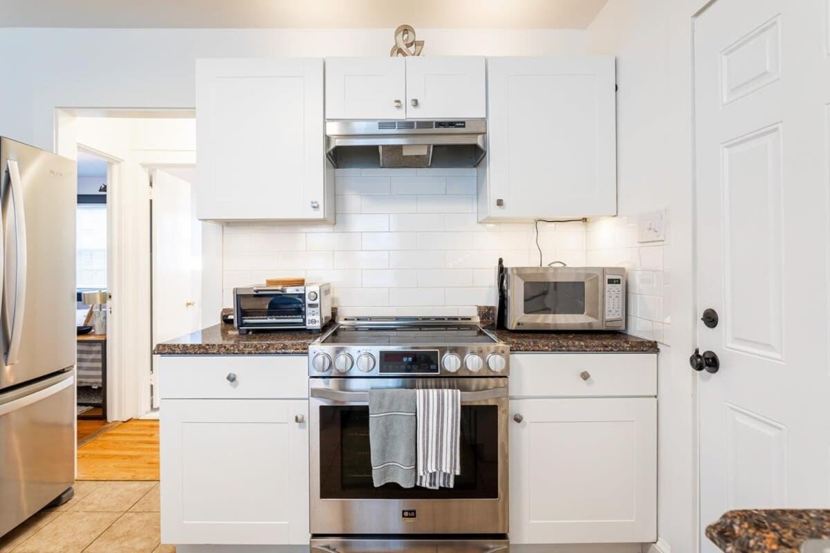 Ferienwohnung The Blue Sapphire 2Br 2 King Beds & Ample Backyard Bridgeport Exterior foto