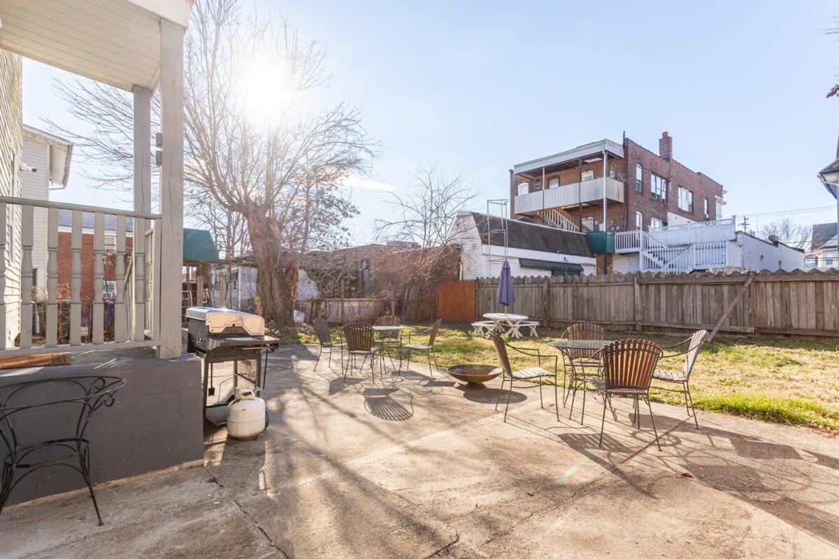 Ferienwohnung The Blue Sapphire 2Br 2 King Beds & Ample Backyard Bridgeport Exterior foto
